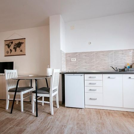 Apartmani Ema Zadar Zewnętrze zdjęcie