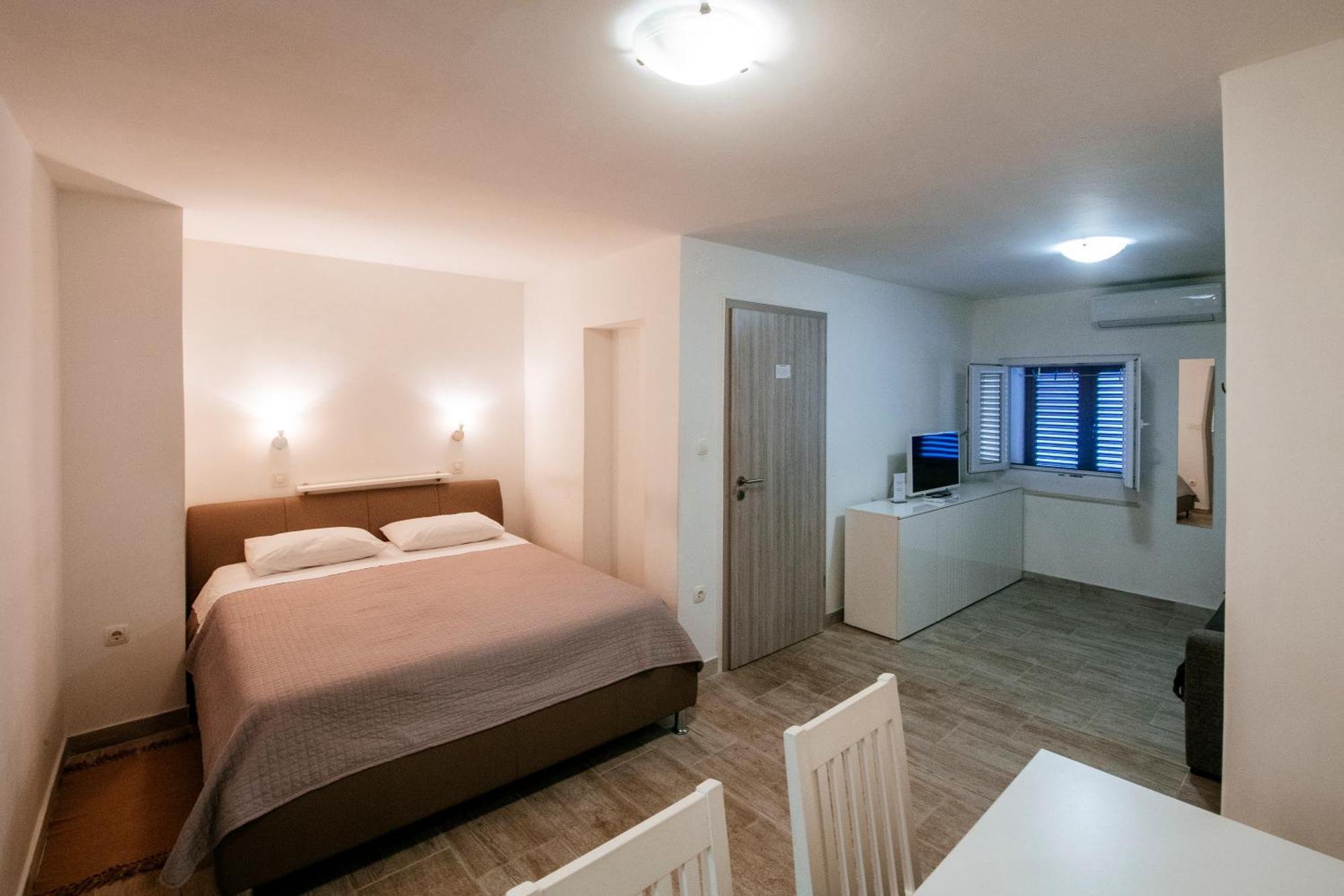Apartmani Ema Zadar Zewnętrze zdjęcie
